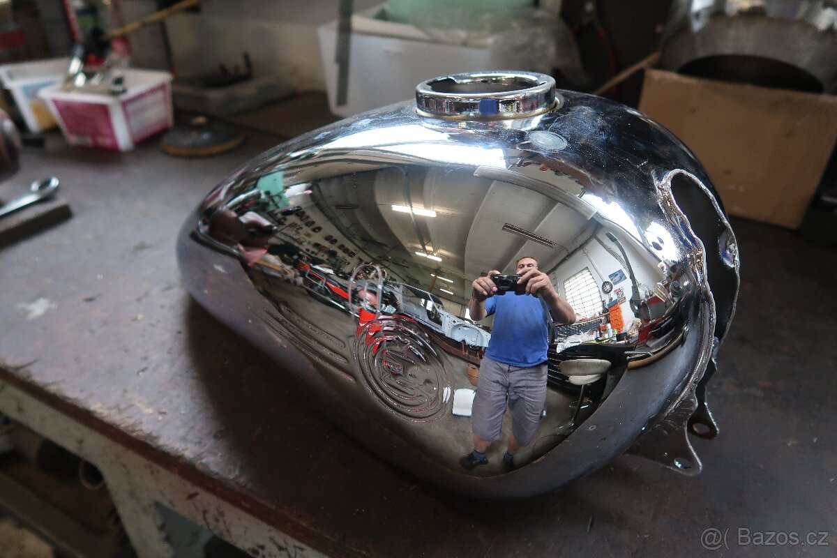 Nádrže Jawa ČZ - 10