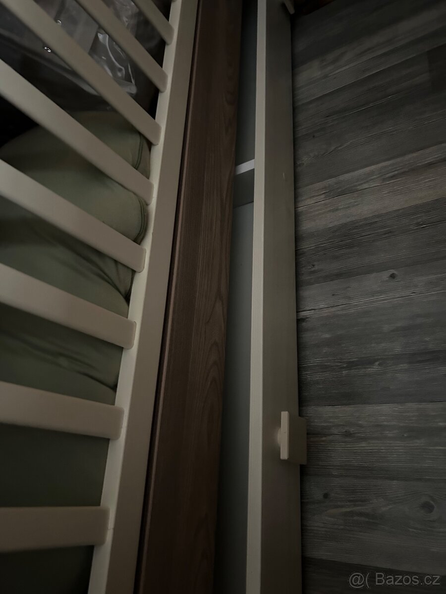 Dětská postýlka s přebalovacím pultem - 10