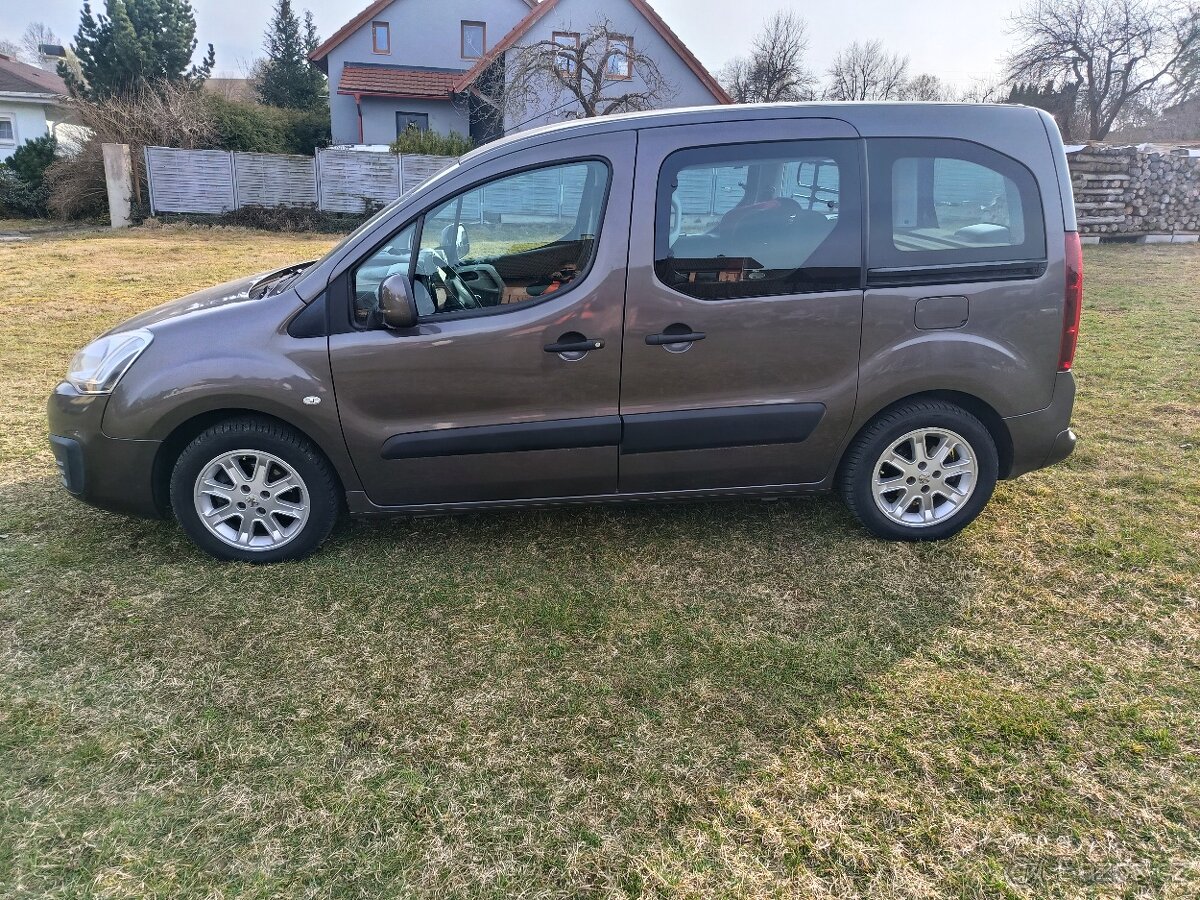 Peugeot Partner Tepee 1,6HDi - 10