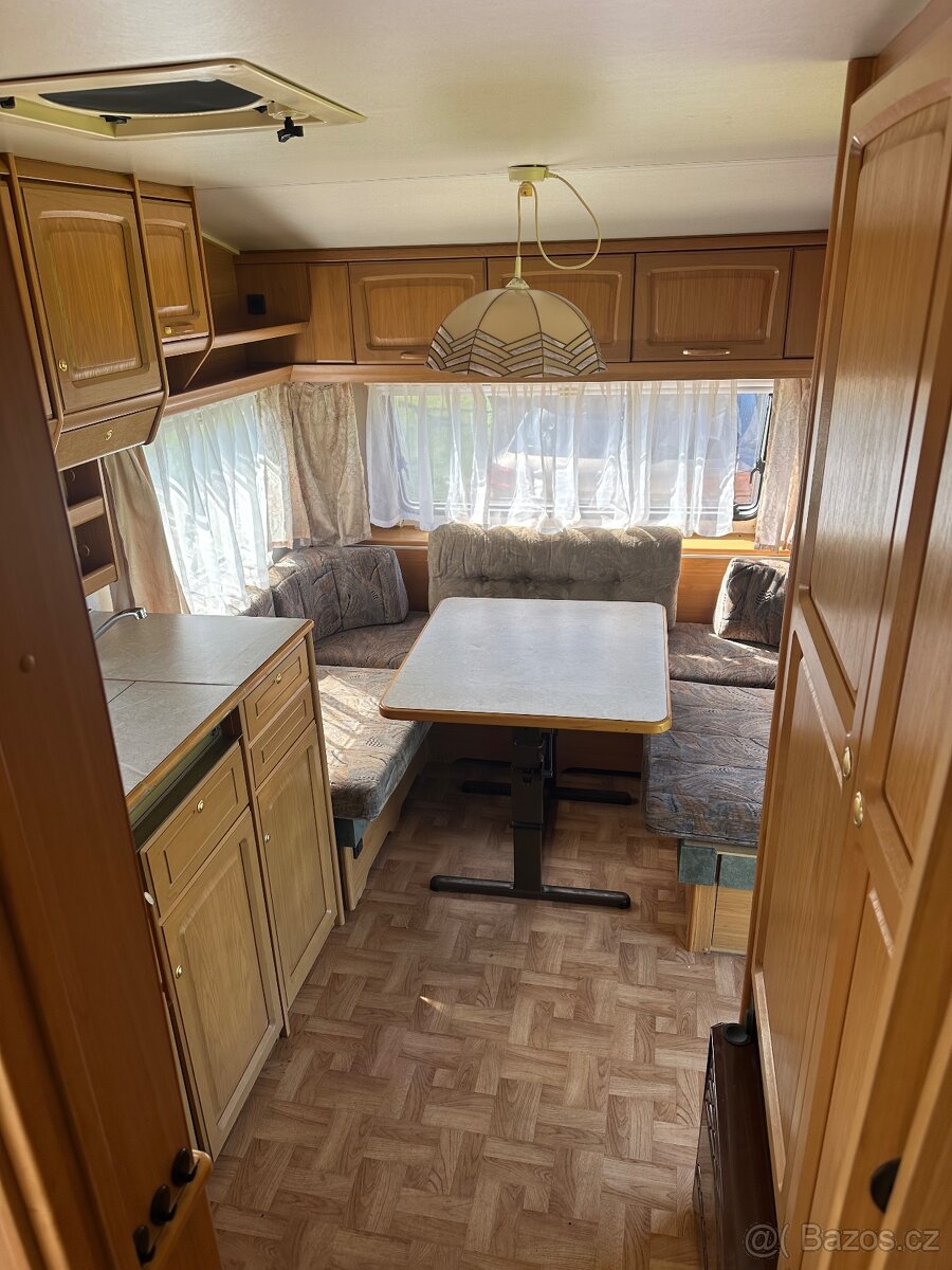 Karavan Knaus Azur - Mover - 10