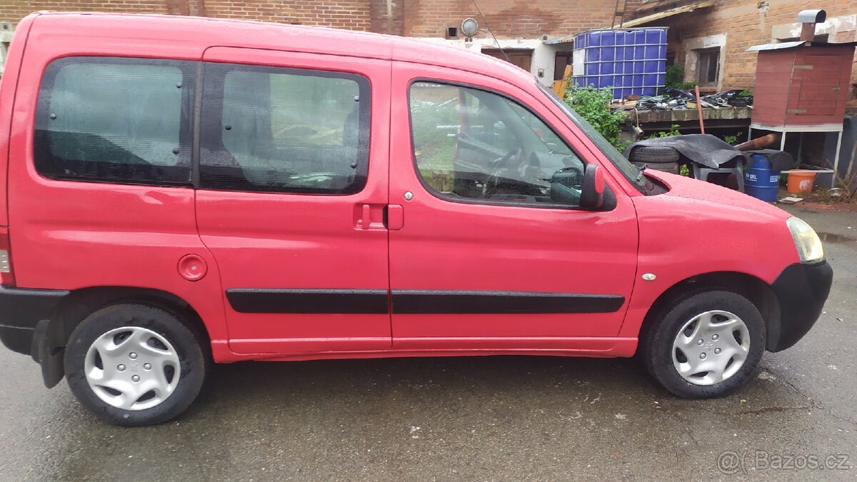 CITROEN BERLINGO II - 10
