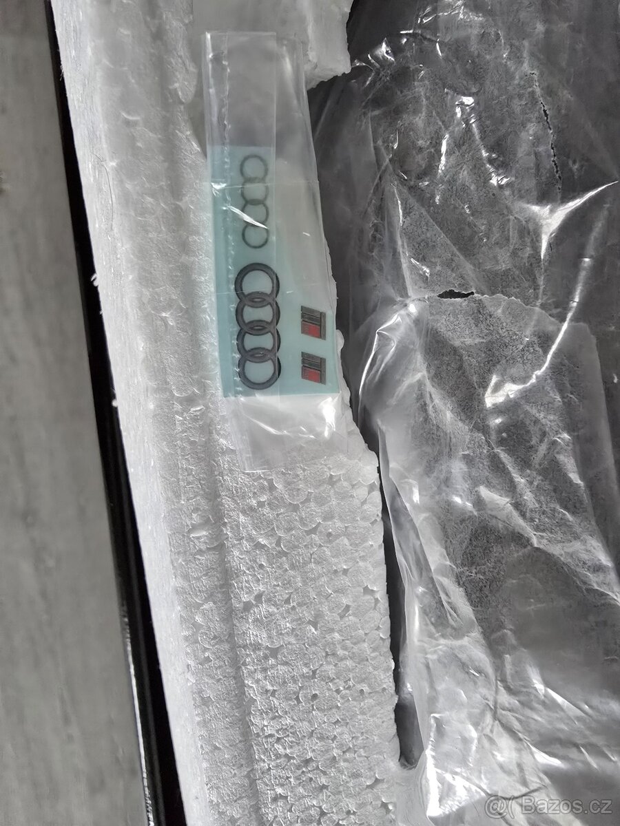 Audi RS2 Avant 1:18 Otto - 10