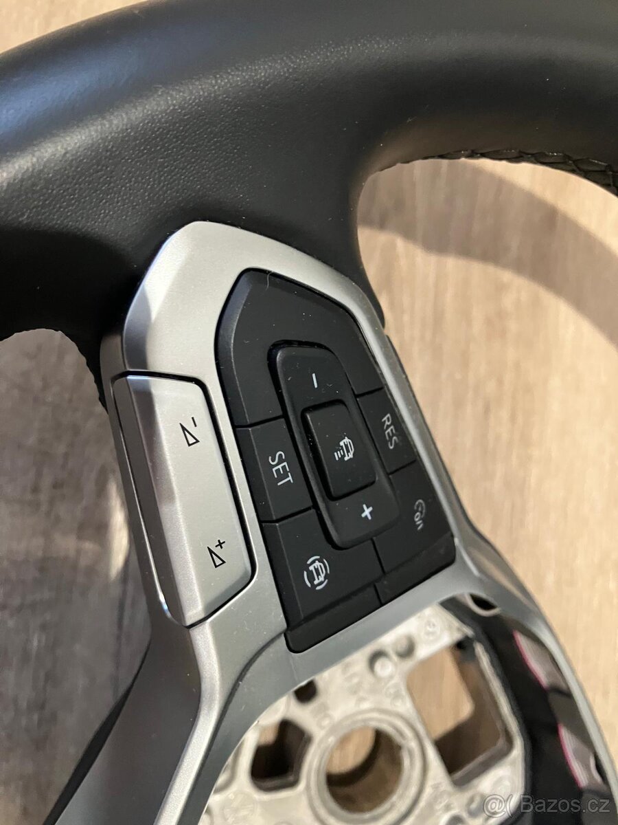 Volant VW Passat B8, T-Cross, Polo, Caddy, Multivan T6.1 - 10