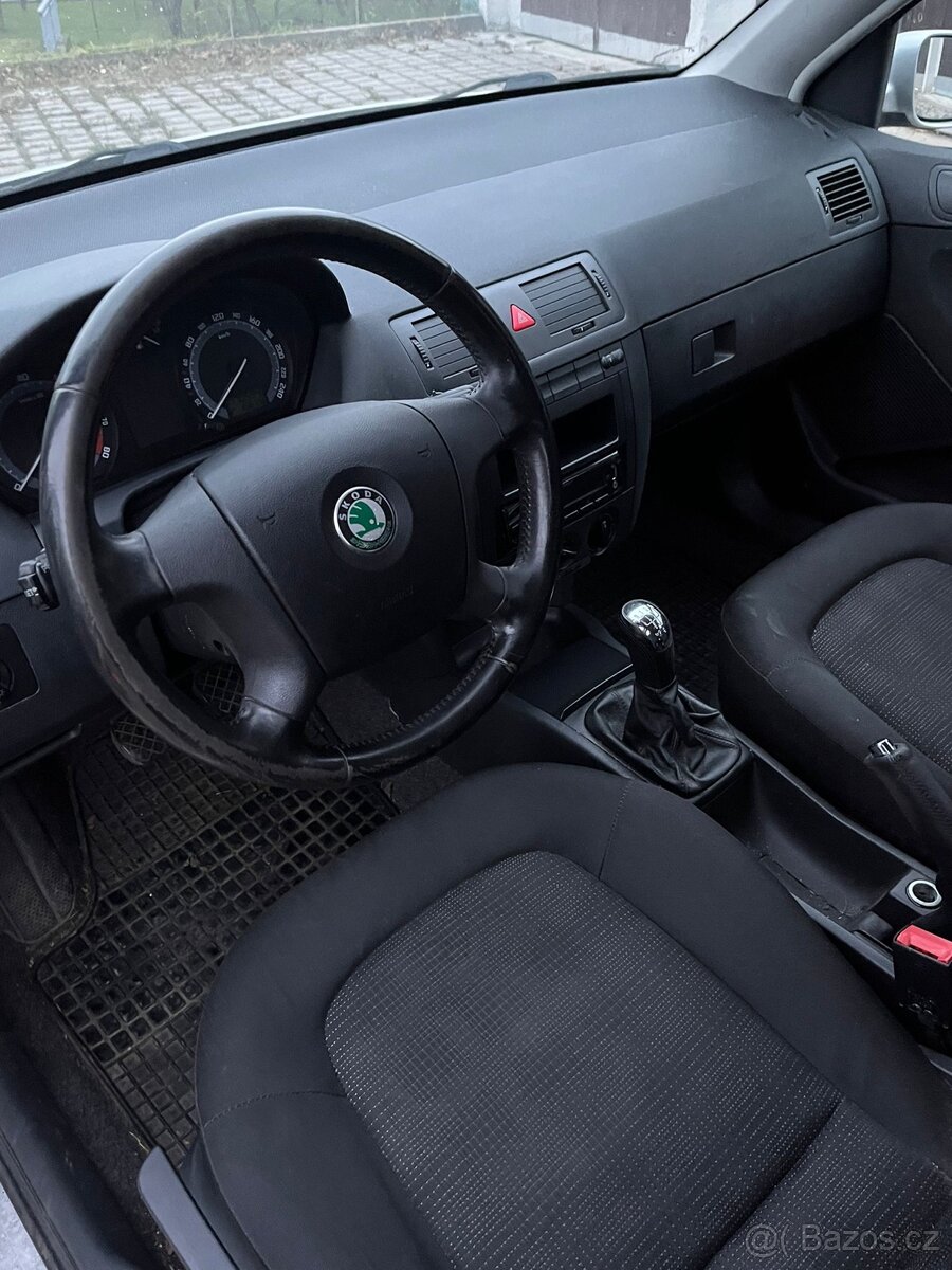Škoda Fabia 1.4 BENZIN BEZ KOROZE 170 000km EXTRA VÝBAVA - 10