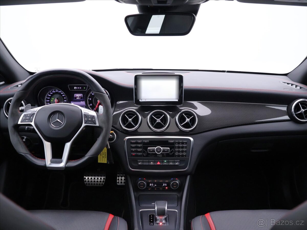 Mercedes-Benz CLA 2,0 45AMG 4-MATIC DPH CZ (2013) - 10