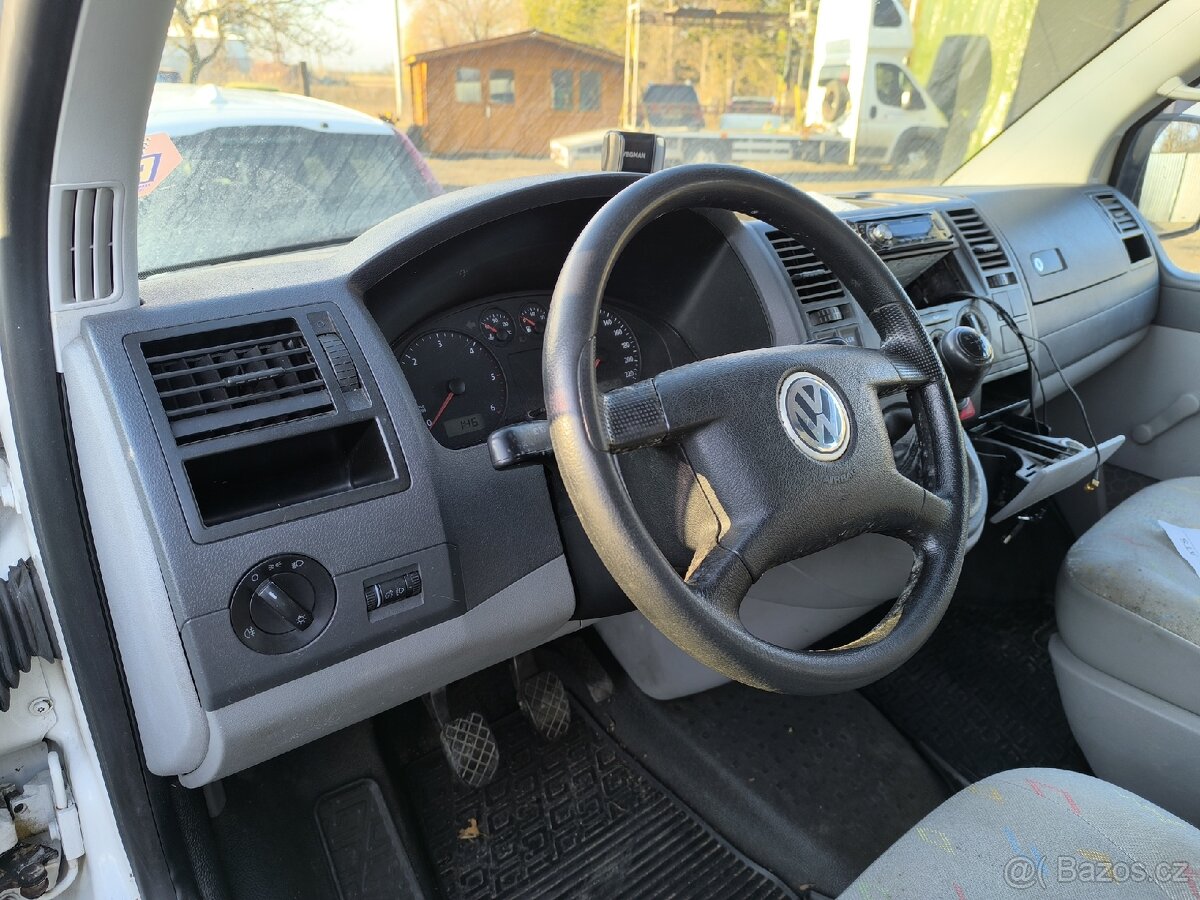 VW T5 1.9 TDI r.v.2005 - 10