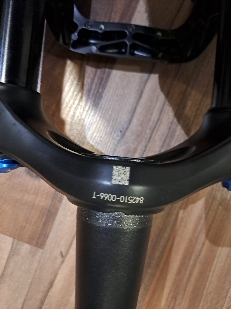 NOVÝ nepoužitý karbonový rámový set KTM Myroon SE 29er + vid - 10