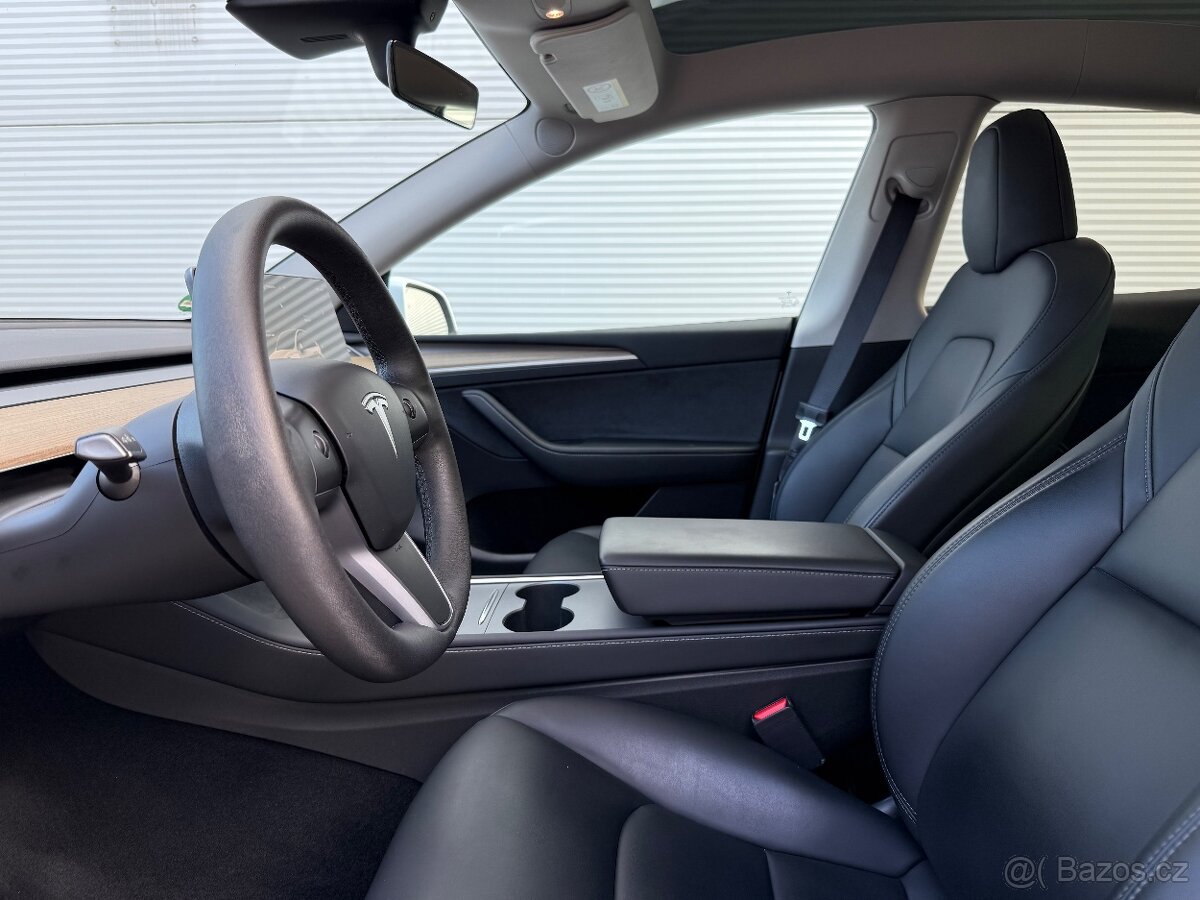Tesla Model Y Long Range 4x4 záruka 2030 DPH - 10