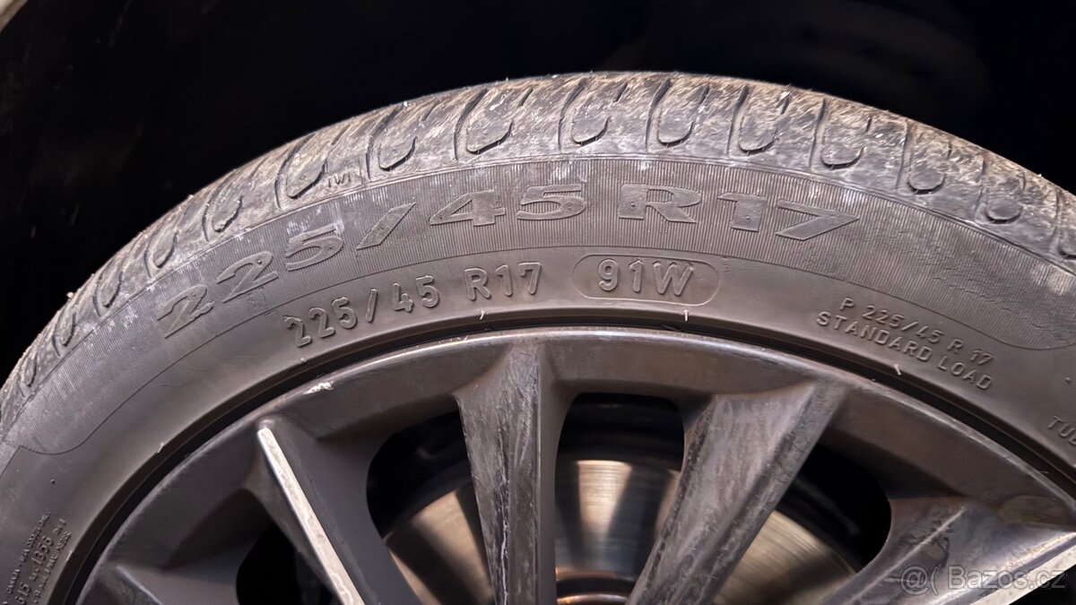 Alfa Romeo Giulietta 2011 2.0JTDm 110kW - 10