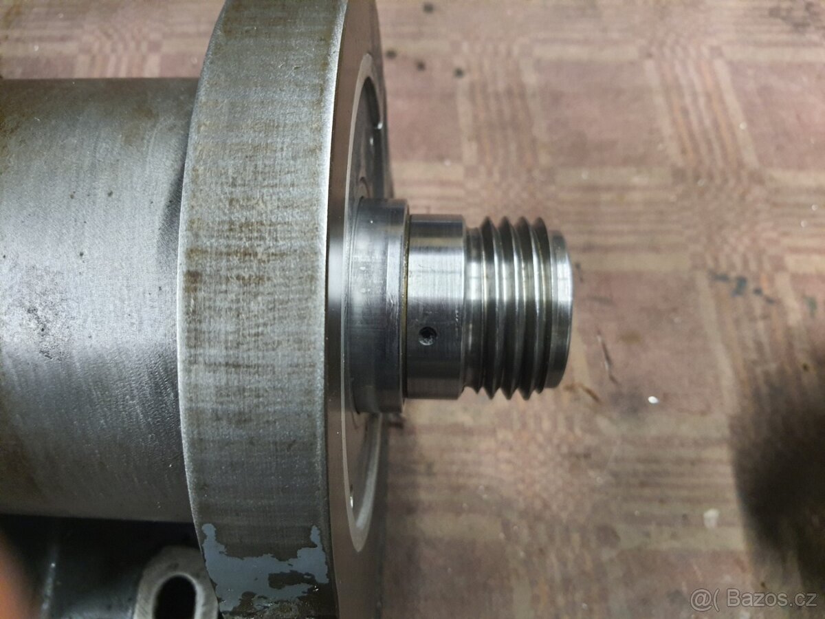 Vřeteno na stavbu soustruhu / frézky / děličky - 10