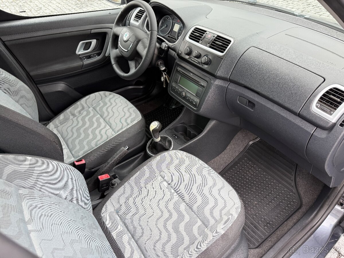Škoda Roomster 1.4i 16V - 63 kw - 2009 - 10