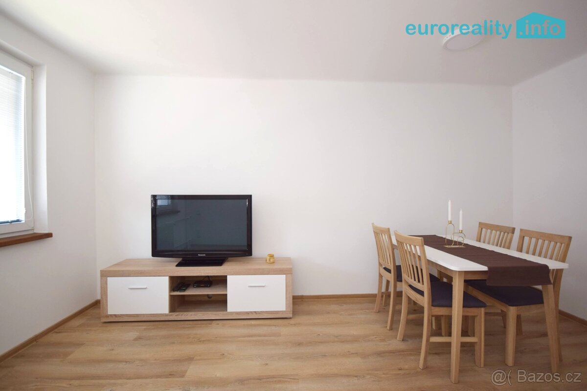 Prodej, byt 2+1, Strakonice, ul. Sokolovská - 10