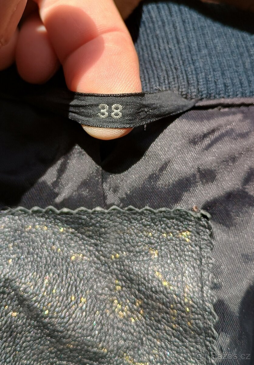 Cropped Leather Jacket 38/M - 10