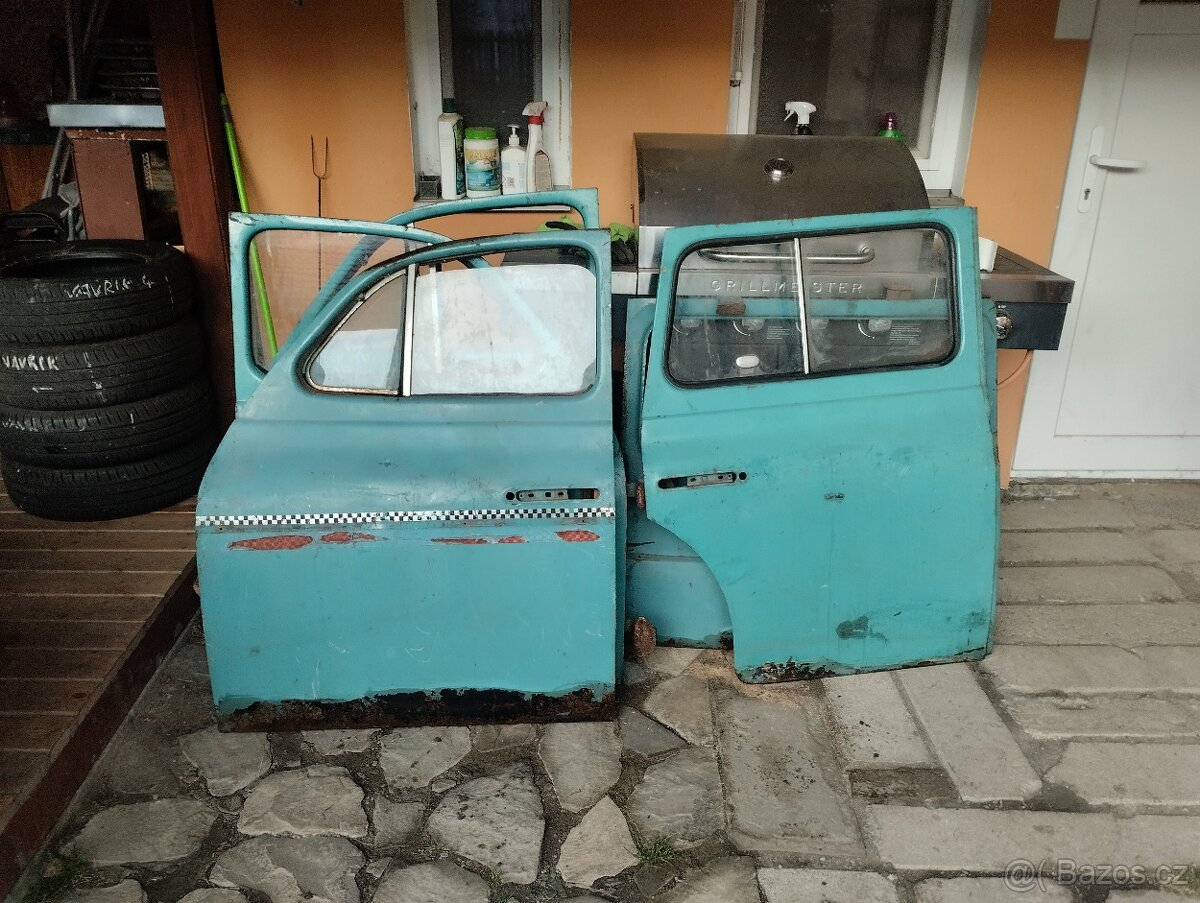 Dveře na Škoda 1202 - 10