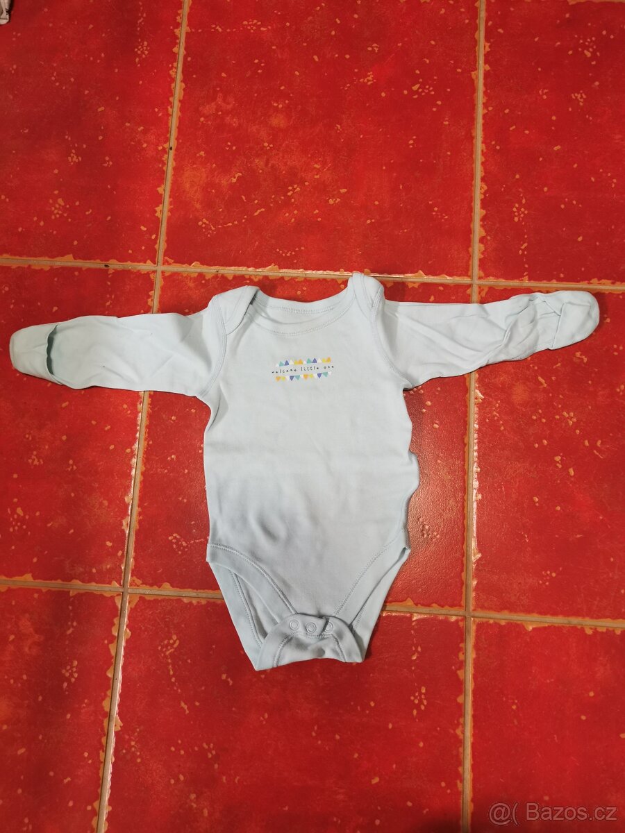 Kojenecké oblečení - trička, dupačky, polodupačky, svetříky - 10