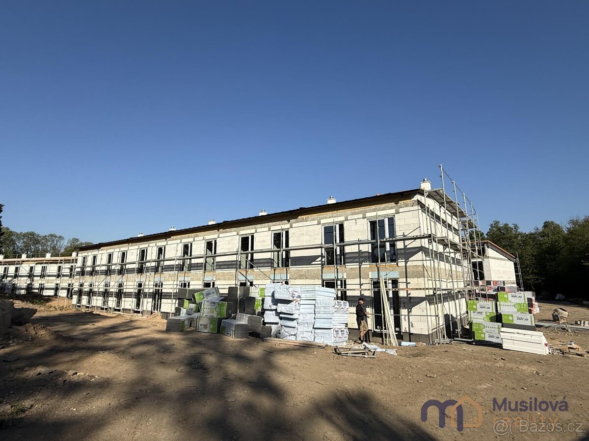 Prodej rodinného domu 91 m2, pozemek 350 m2 - 10