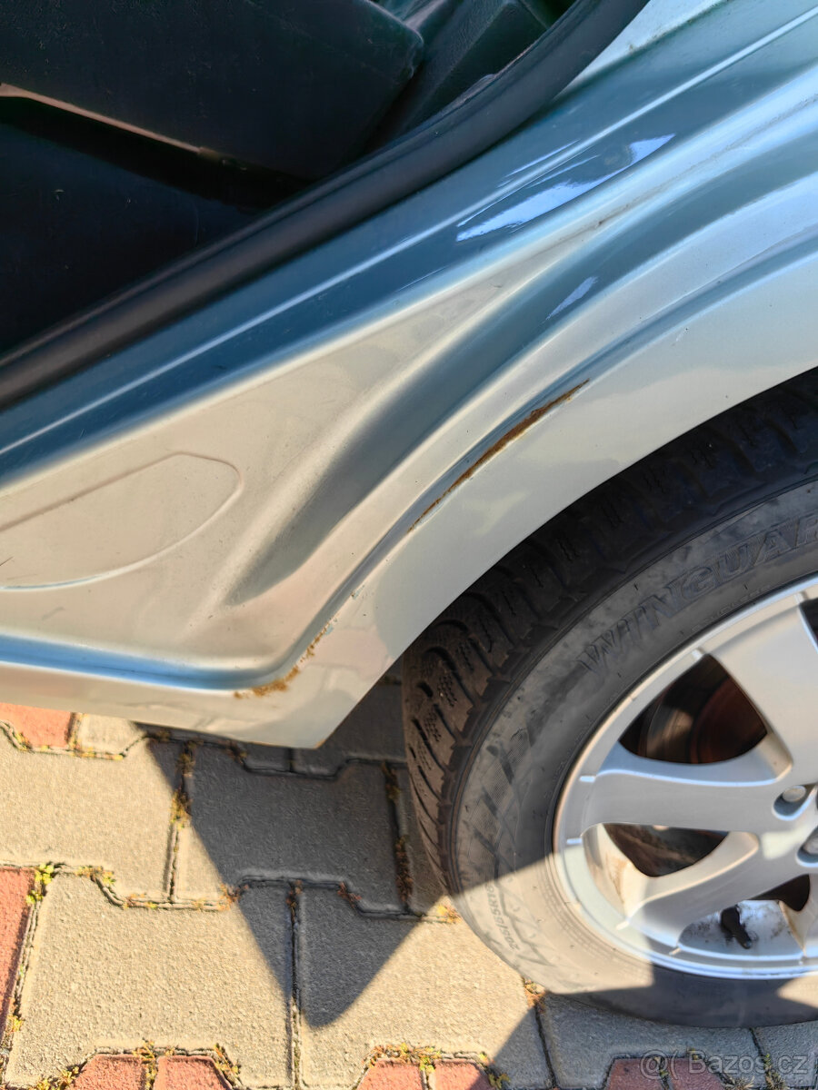 Ford Focus C Max 2004 (Ghia) - 10