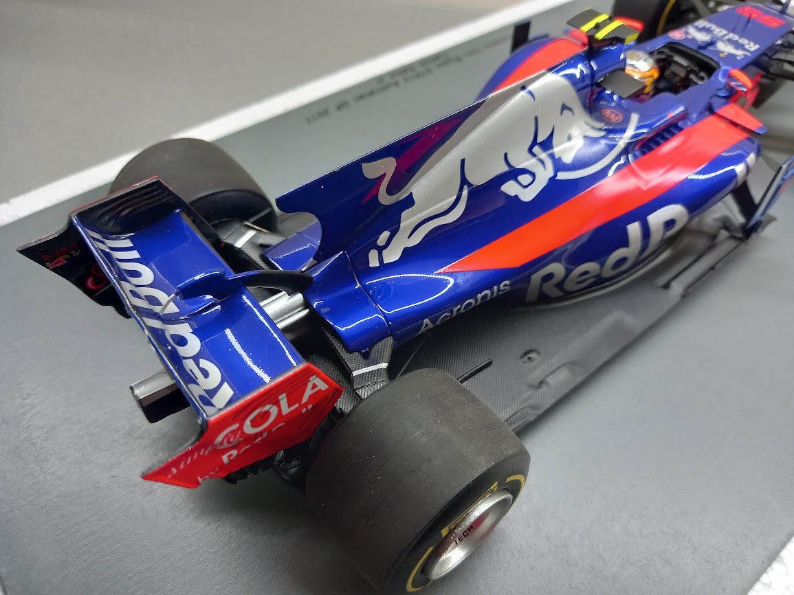 F1 TORO ROSSO STR12 AUSTRÁLIE 2017 CARLOS SAINZ SPARK 1:18 - 10