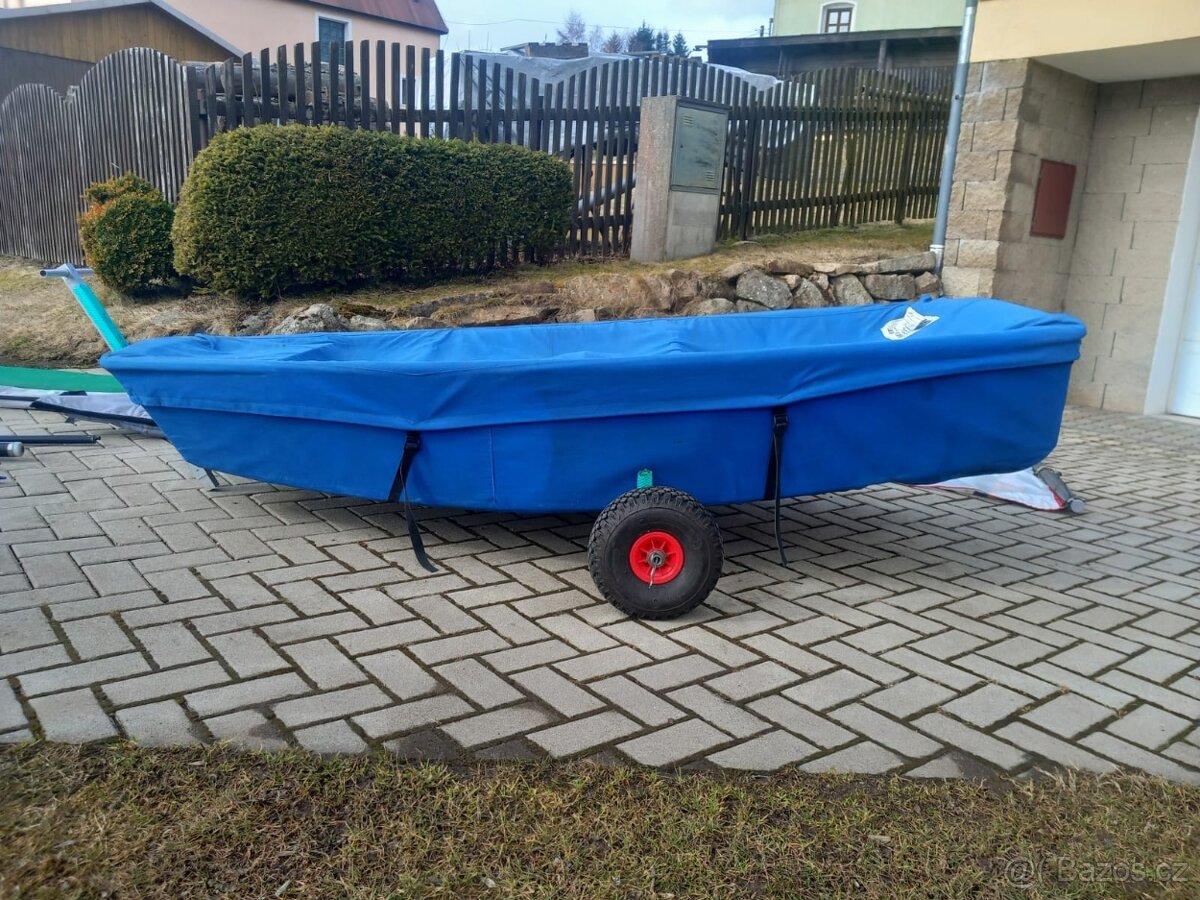 Optimist plachetnice - 10