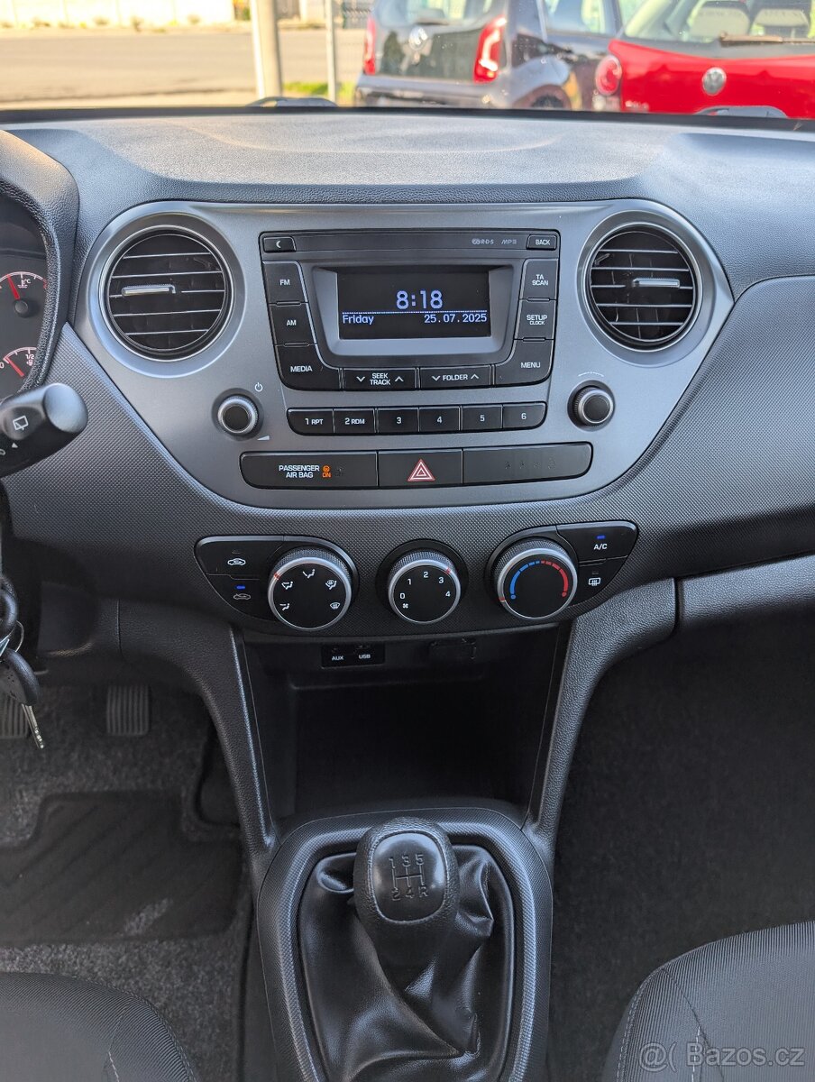 HYUNDAI I10 1,0i 49kW 7/2017 KLIMA - 10