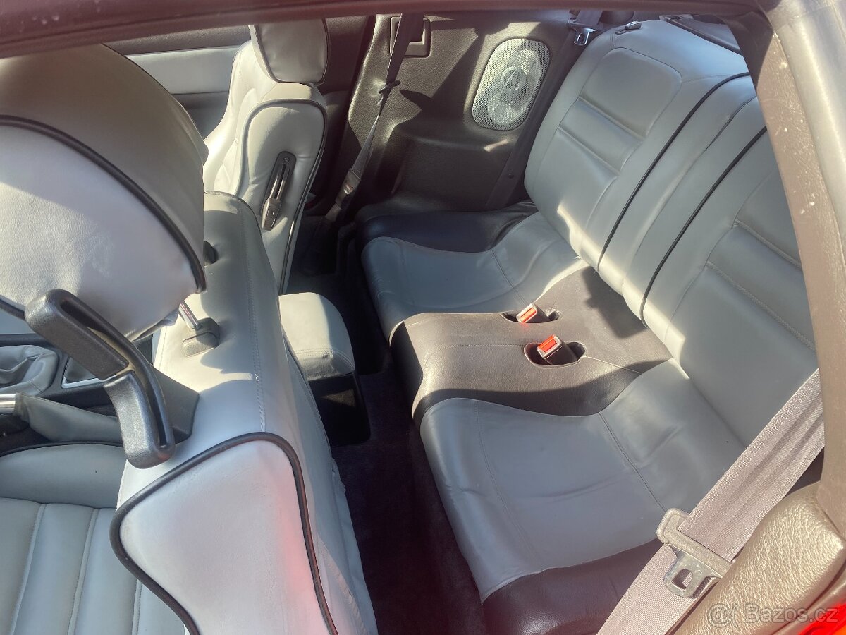 MITSUBISHI 3000 GT - 10