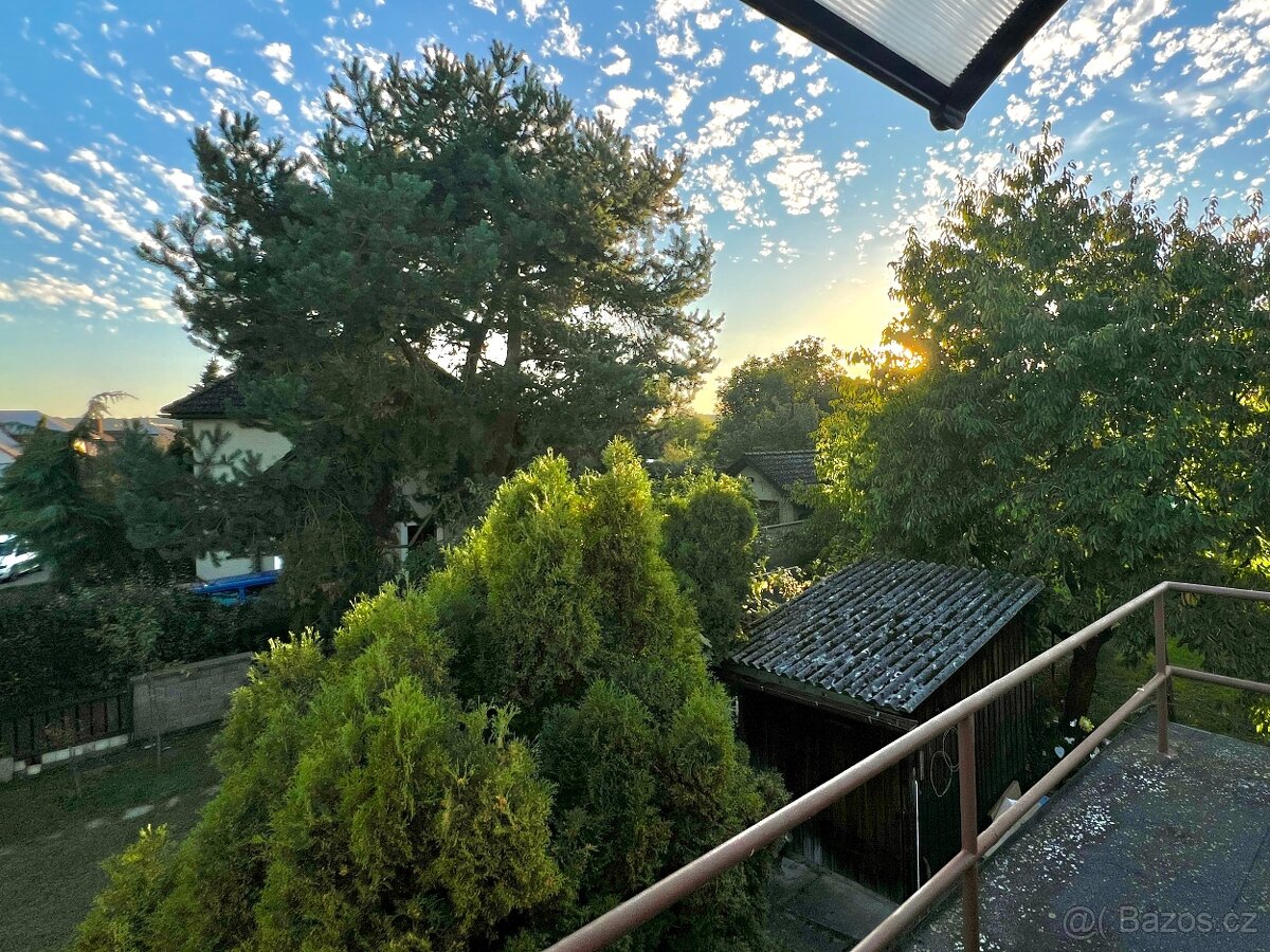 Pronájem rodinné vily se zahradou - Bakov nad Jizerou - 10