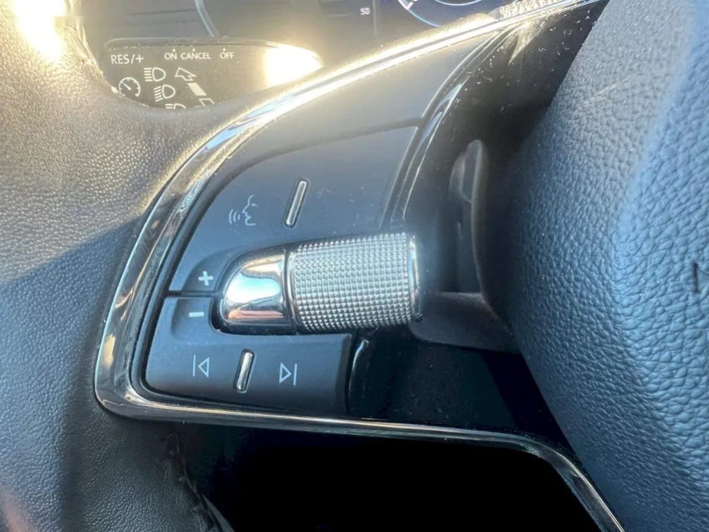 Škoda Octavia, 2.0TDi 85kW Ambition - 10