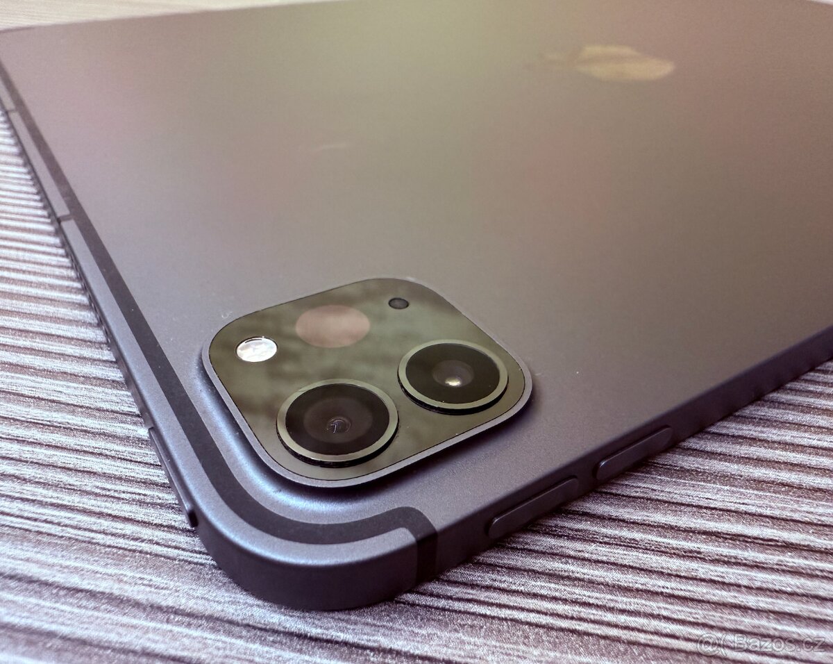 Apple iPad Pro 11" 2021 M1 128GB Cellular šedý - 10