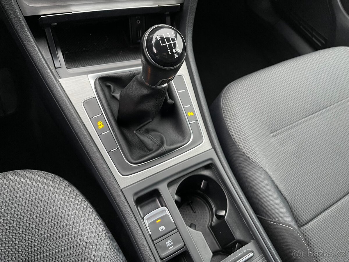 VW GOLF 7 1.2 TSi 77kW COMFORTLINE,PRAVID.SERVIS - 10