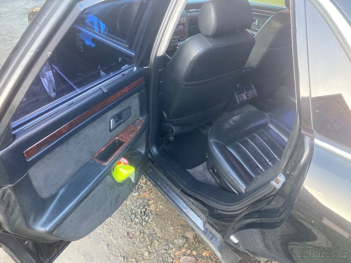 Audi A8 quatro 4.2 - 10