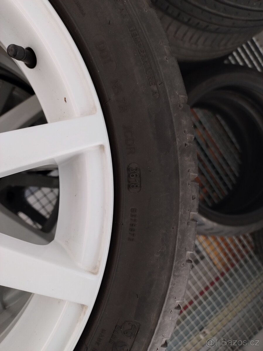 Kola Spider R17 originální bílé - 10