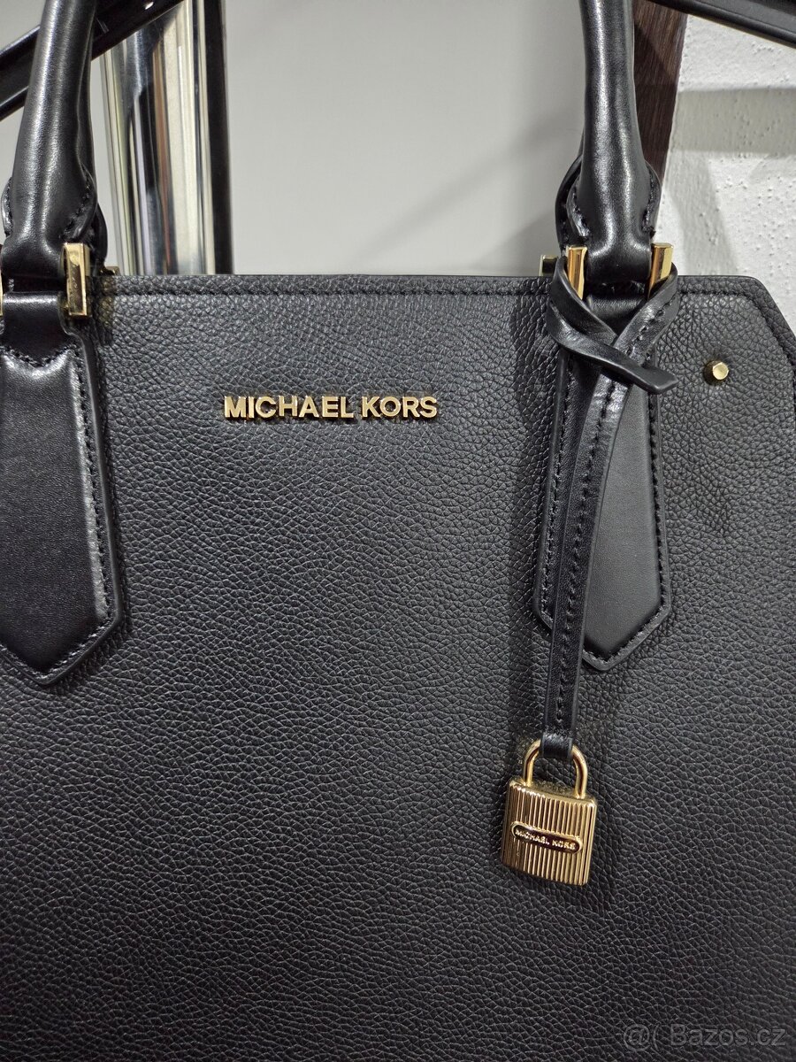 Cerna kozena kabelka Michael Kors - 10