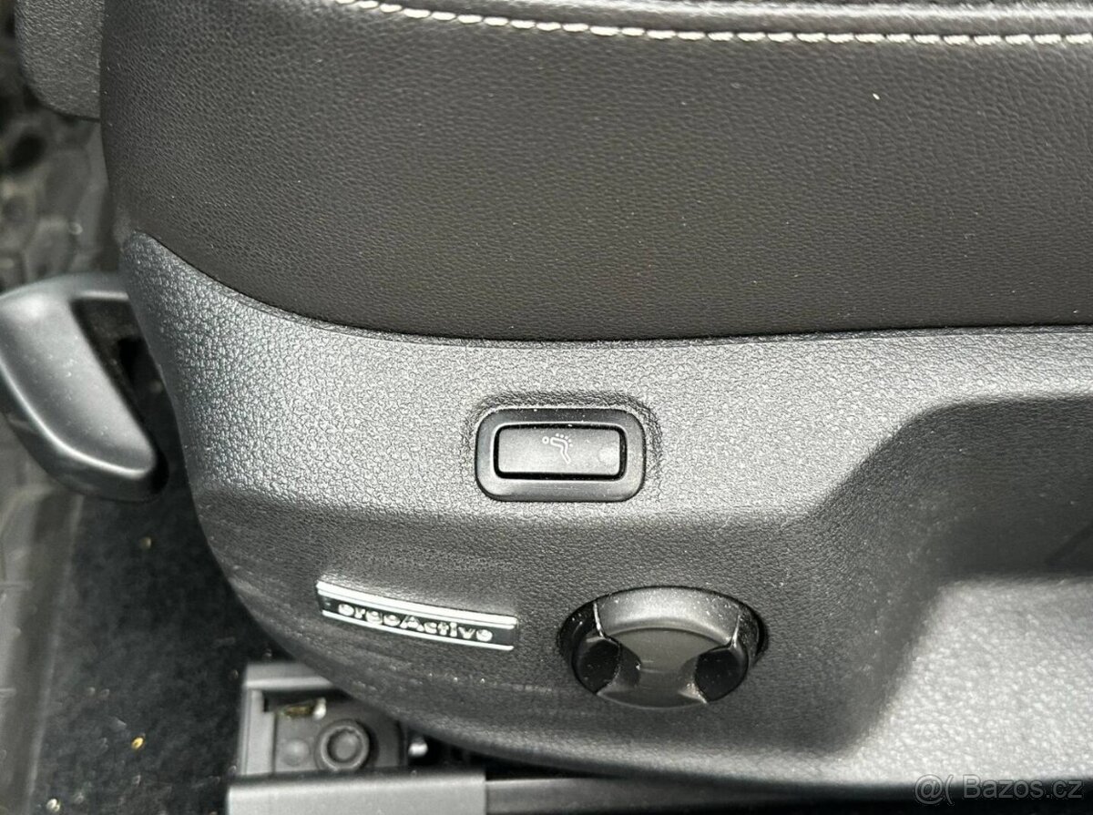 Volkswagen Golf 1.6 TDI DSG - 10