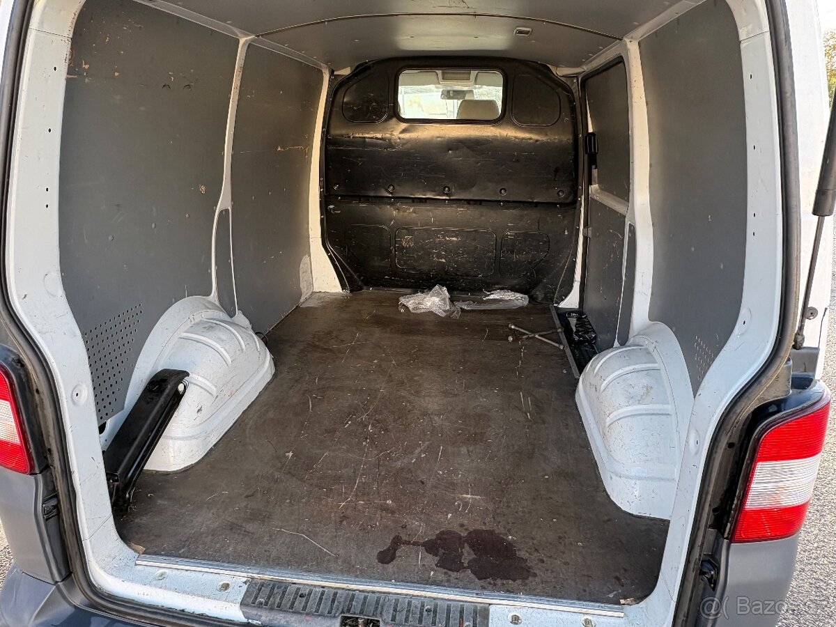 Prodám volkswagen Transporter t5.1 2.0tdi 75kw - 10