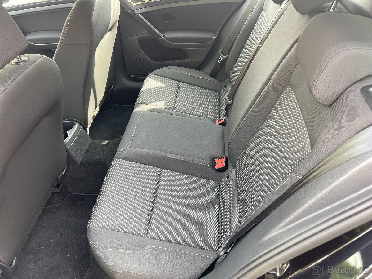 Volkswagen Golf 1.6 Tdi 85 KW r.v. 2020 motor jen 90000km - 10