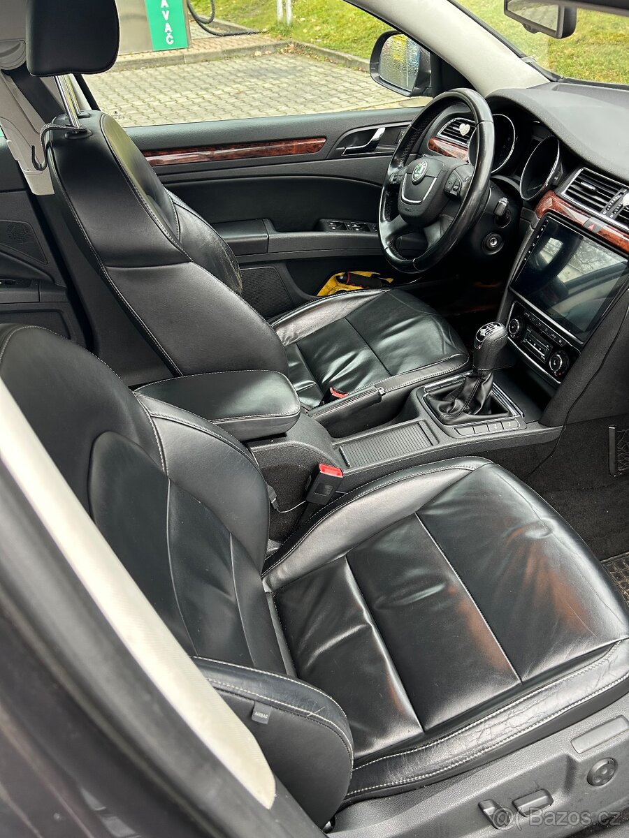 Škoda Superb 2,0 TDI - 10