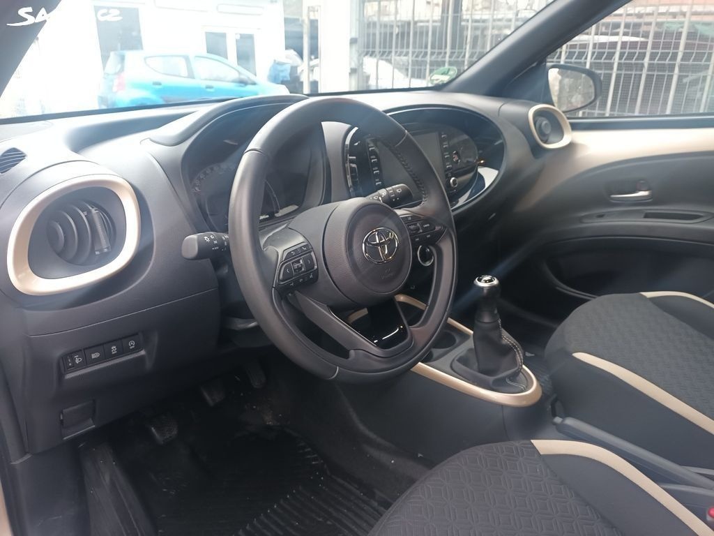 Toyota Aygo, 1.0i 53kw 22tkm Style - 10