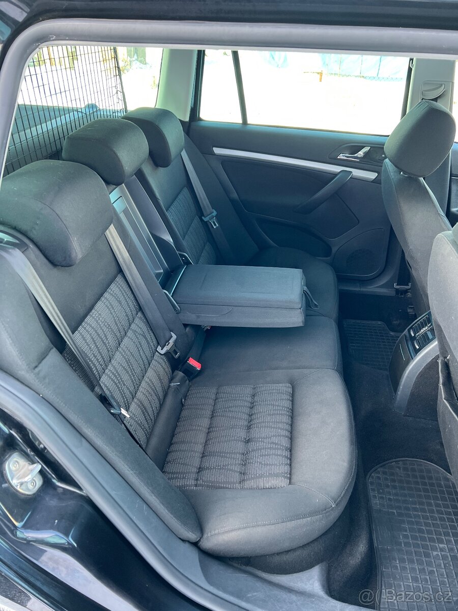 Škoda Octavia 2 Elegance Combi 1.6 TDI 77 kW - 10