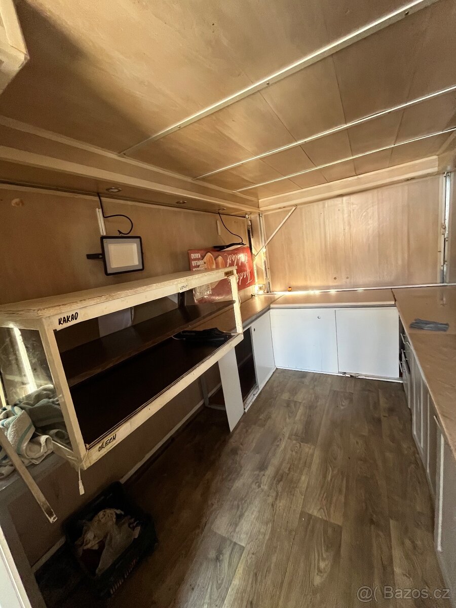 Pojízdná prodejna - 10