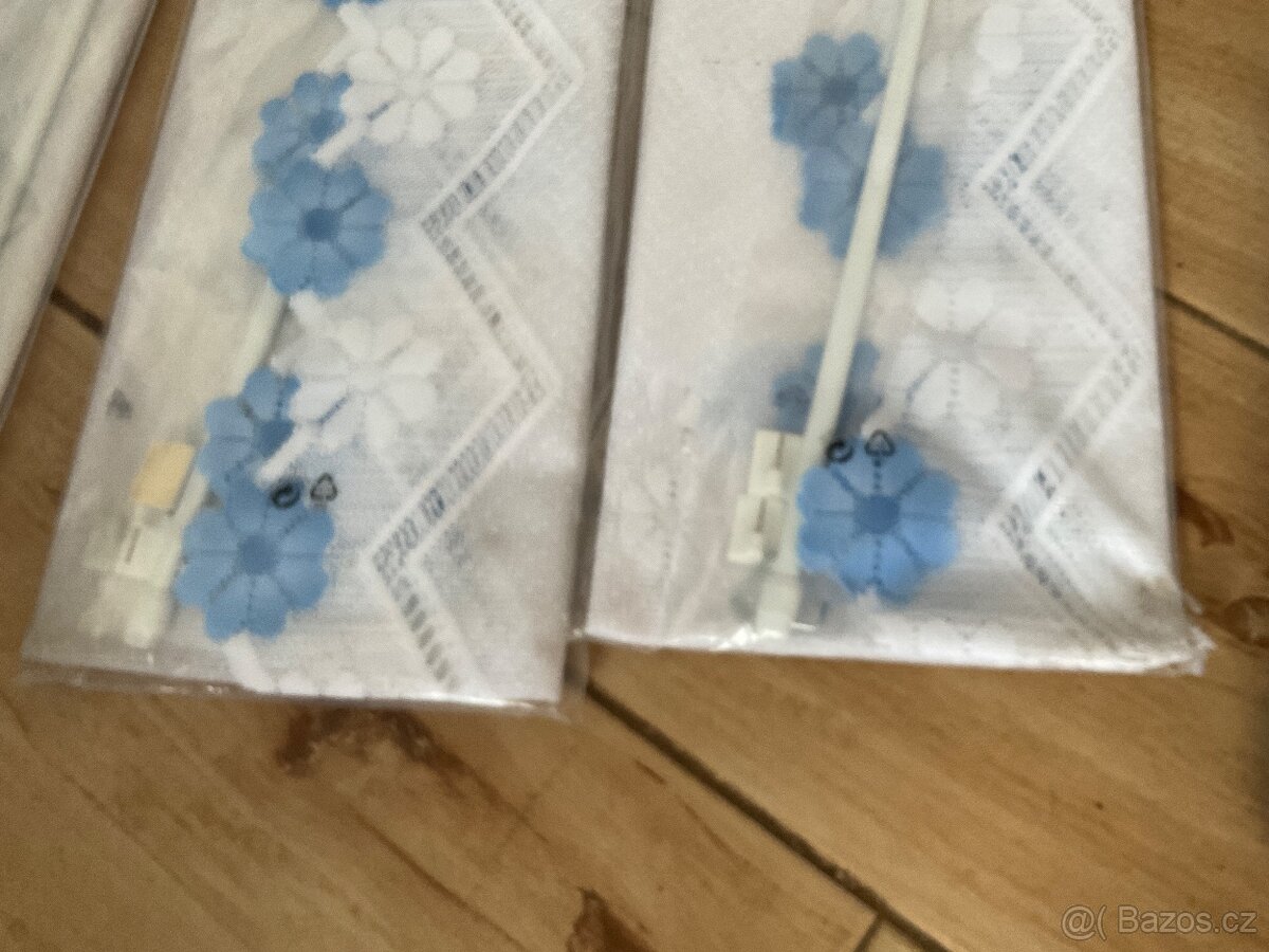 Nové- 7x malá záclonka z Lidlu- 160 x 50cm-cena za vše - 10