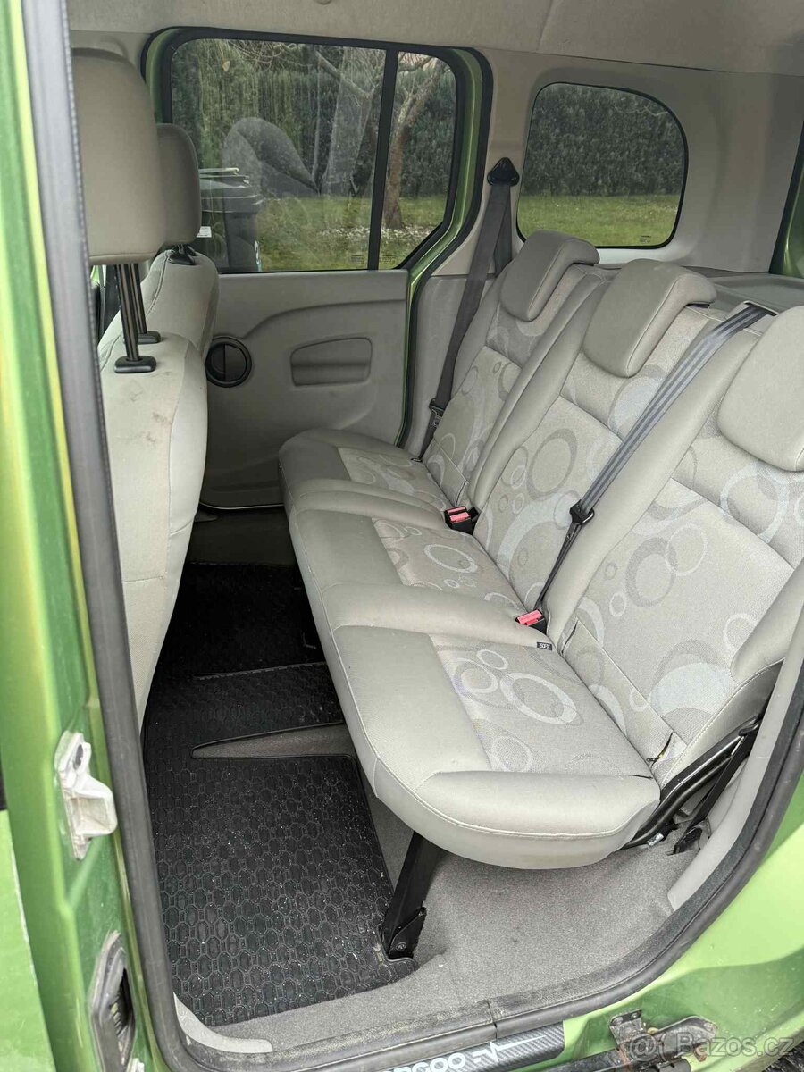 Renault kangoo 1.6 - 10