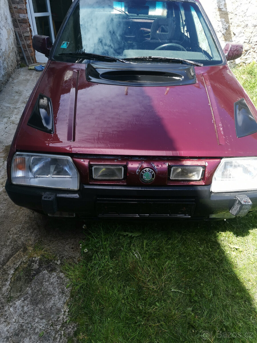 Škoda Forman Solitaire- Rezervace - 10