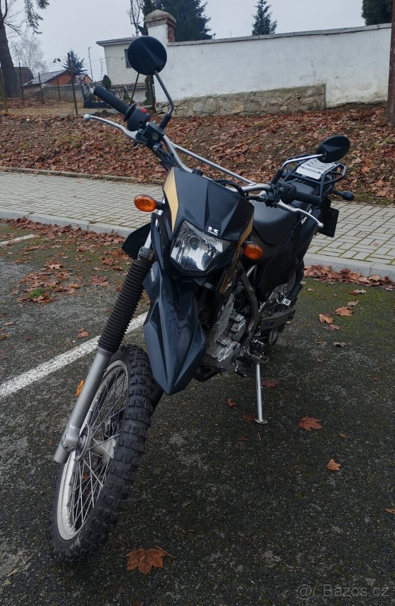 Kawasaki KLX 230 - 10