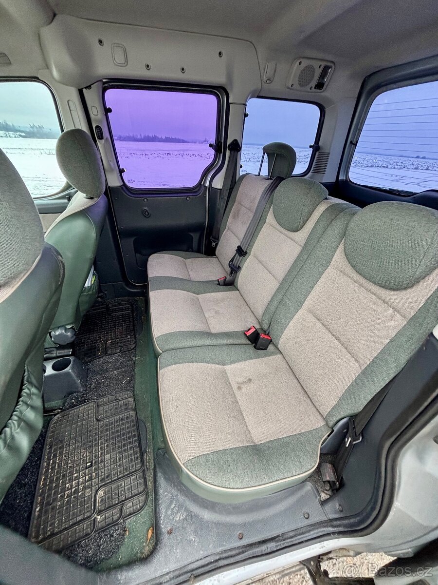 Peugeot Partner 2.0 HDi - 10