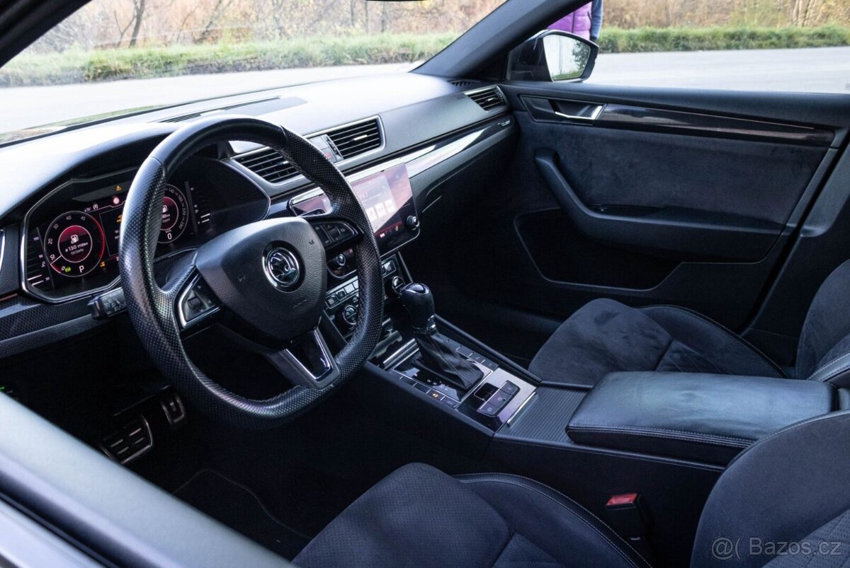 Škoda Superb Combi 2.0 TDI Sportline DSG - 10