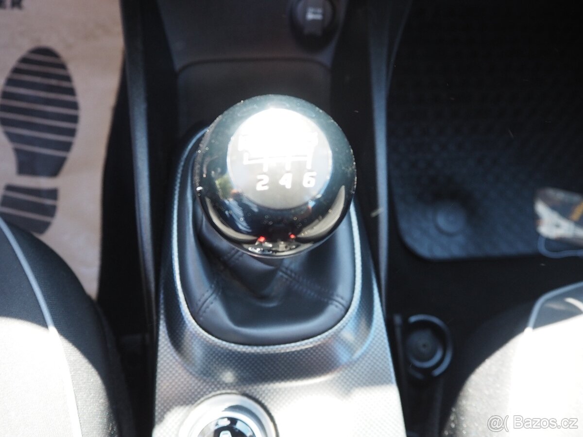 Fiat 500 X 1.6 MJT původ ČR - 10