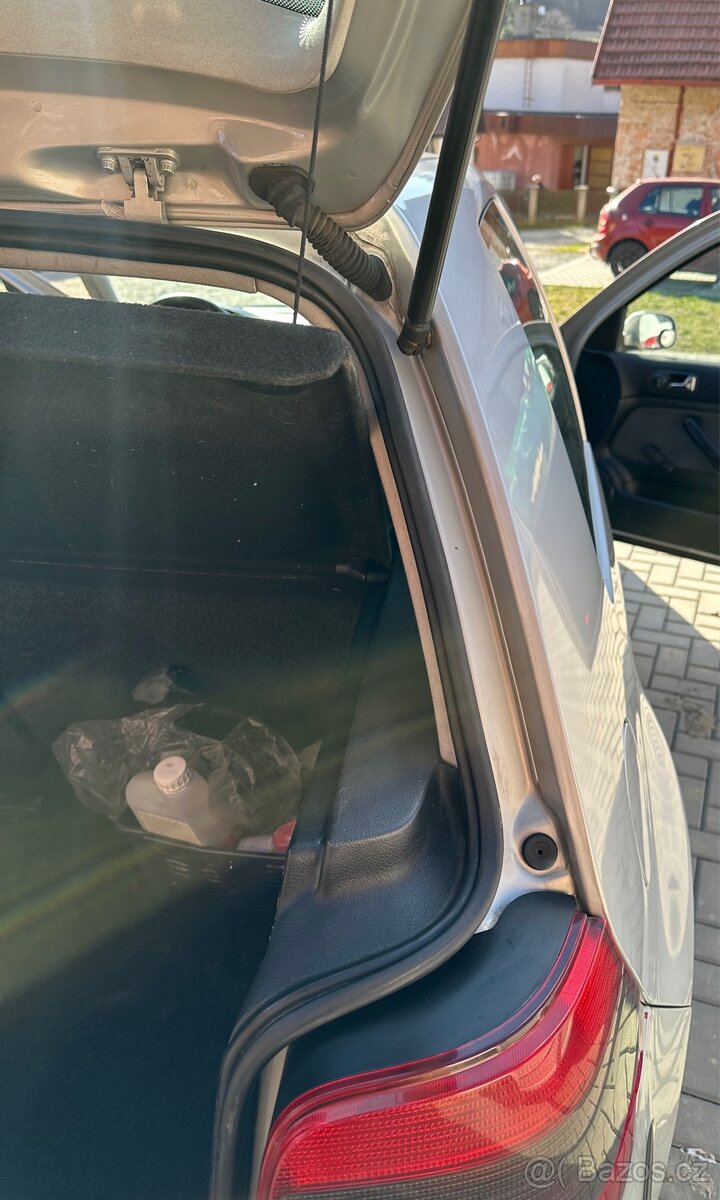 Volkswagen Golf 4 - 10