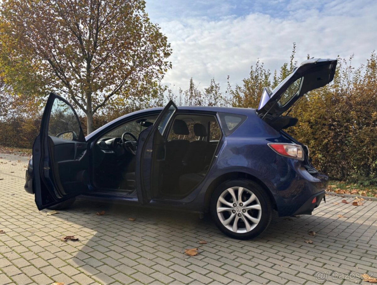 MAZDA 3 2.0 111 KW EXCLUSIVE-LINE ROK 2011 - BENZÍN - 10