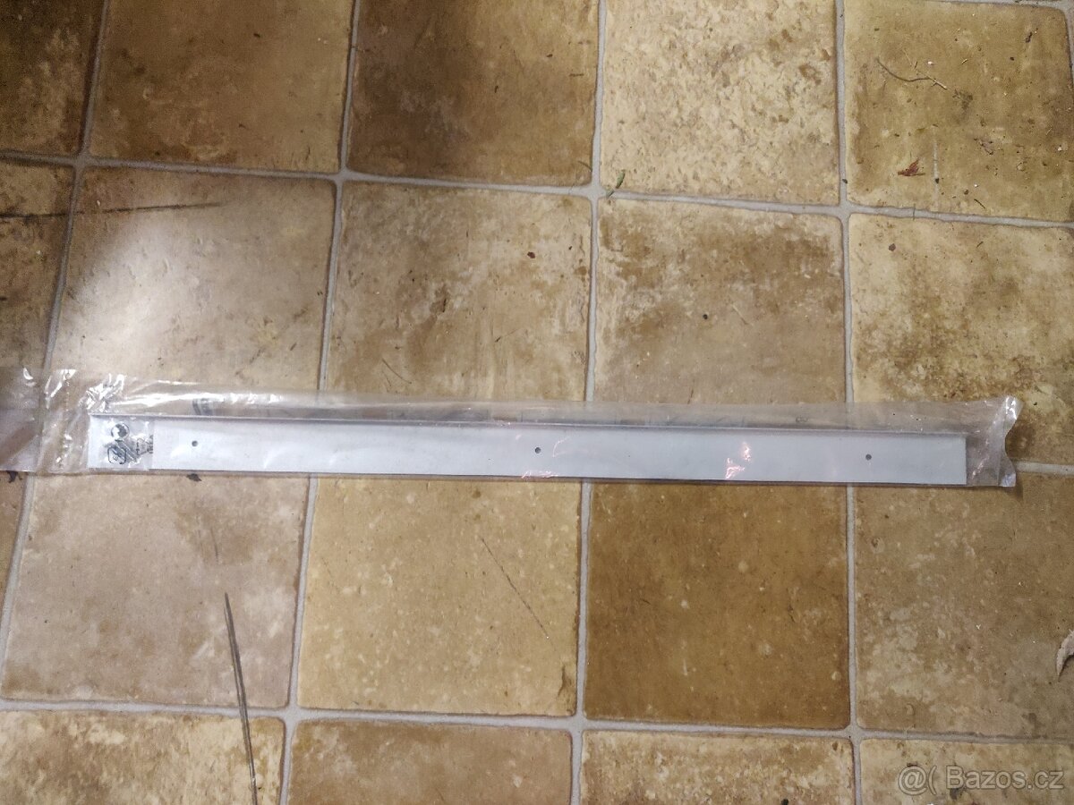 Lišta ke kuchynské desce - 10