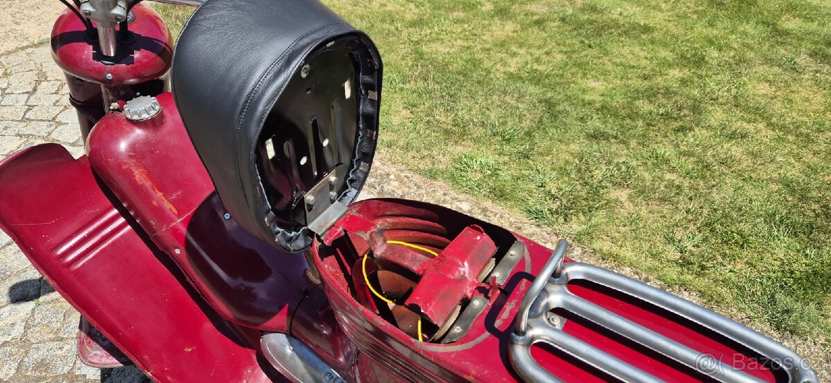 Jawa 50 typ 555 Deluxe - 10